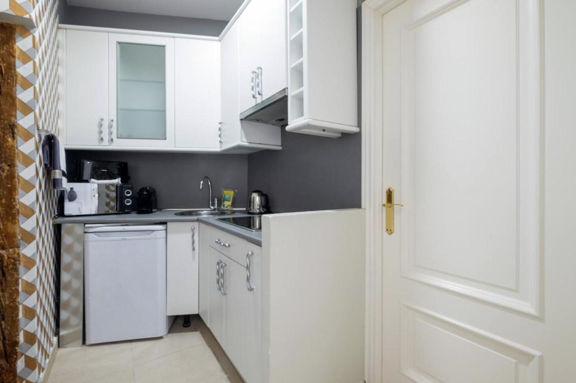 1 Bedroom 1 Bathroom Furnished - Sol - Bright Refurbished - Mintystay Madryt Zewnętrze zdjęcie